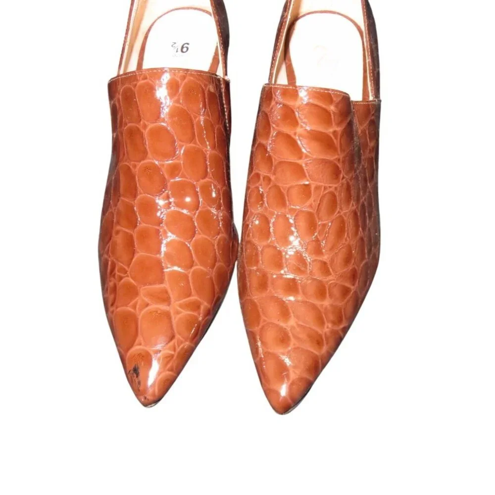 27 EDIT Gorgeous Amber Patent Croc Embossed leather booties 9.5